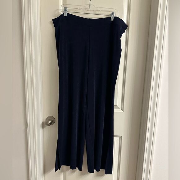 Chico’s Traveler Size 3 US XL Wide Leg Side Slit Ankle Pants Color Blue Slinky